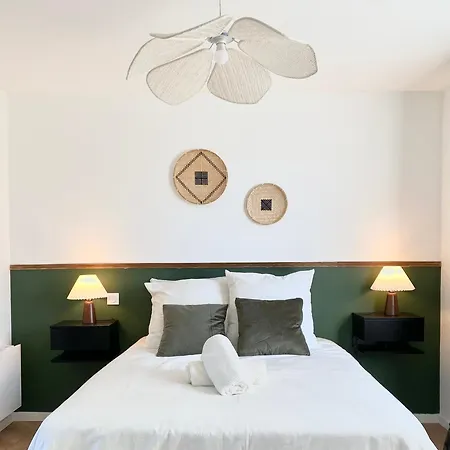 Appartement L'écrin - Wifi - Netflix - Climatisation - Parking Gratuit *