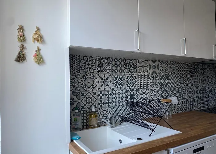 Appartement L'écrin - Wifi - Netflix - Climatisation - Parking Gratuit