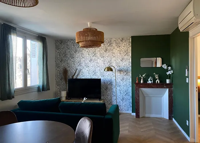 Appartement L'écrin - Wifi - Netflix - Climatisation - Parking Gratuit *