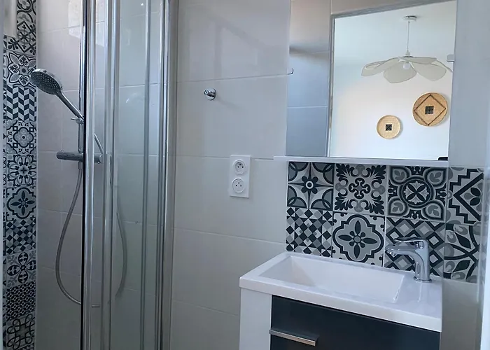 L'écrin - Wifi - Netflix - Climatisation - Parking Gratuit Appartement *